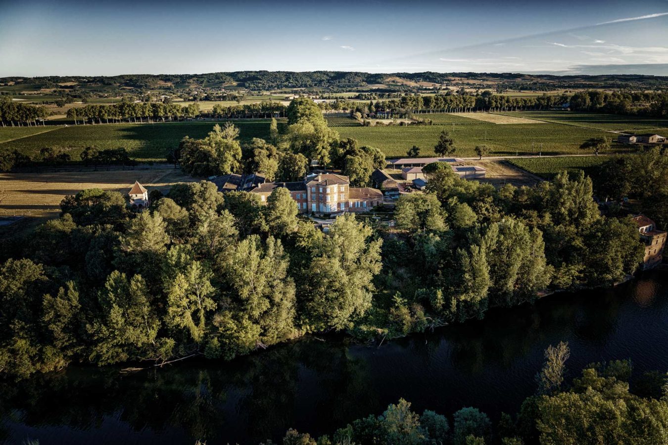 Besuchen Sie den Weinkeller des Gaillac Château Lastours