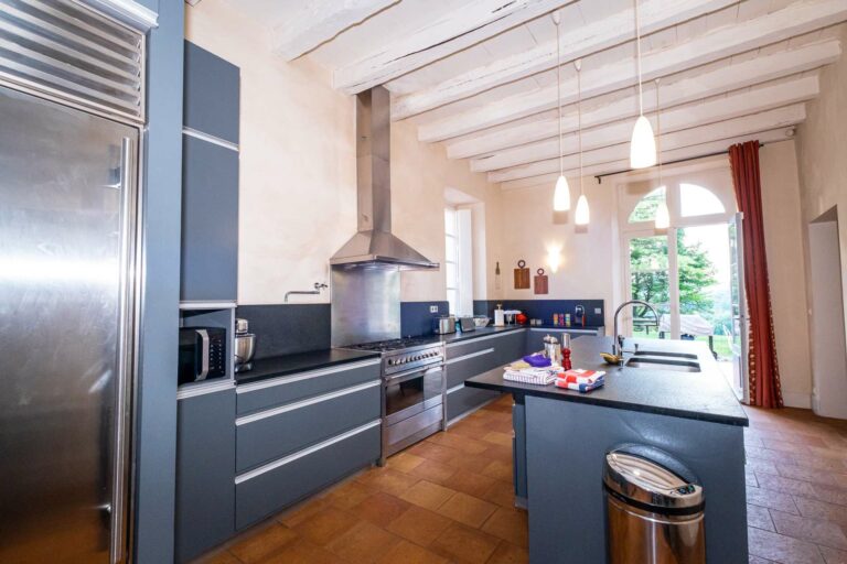 Cuisine équipée et professionnelle