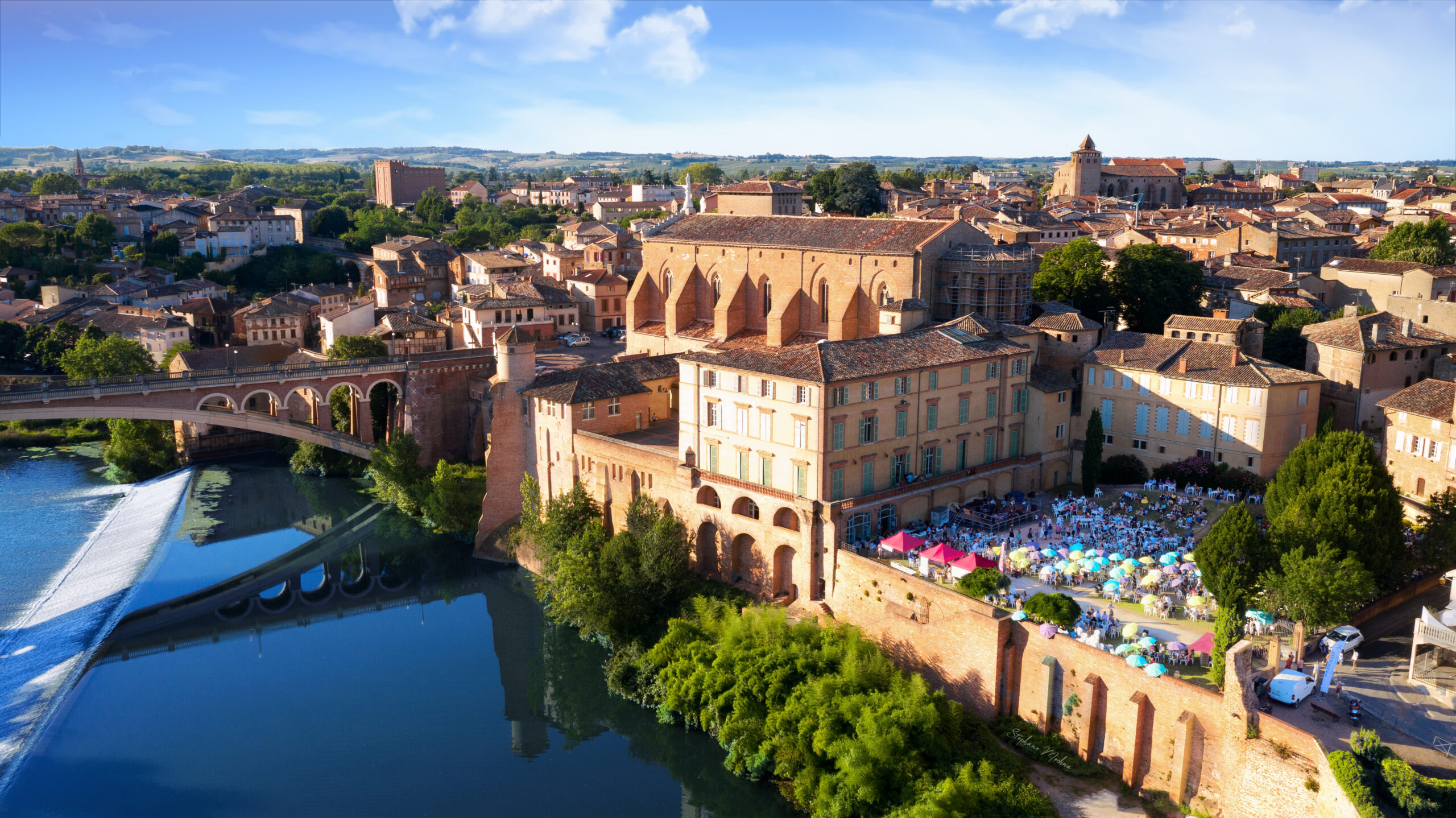 Gaillac-infinity-graphic Que faire à Gaillac ? Visites, balades, bonnes adresses et coups de cœur
